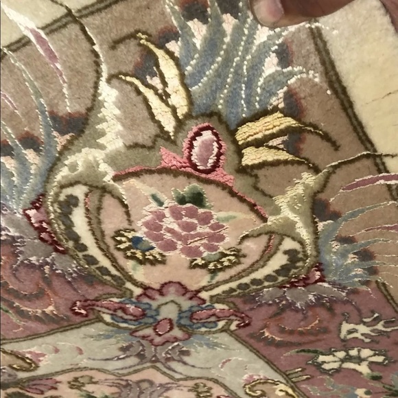 Fine Persian Tabriz - Elegant 5’x 7’ Silk & Wool - Picture 6 of 8